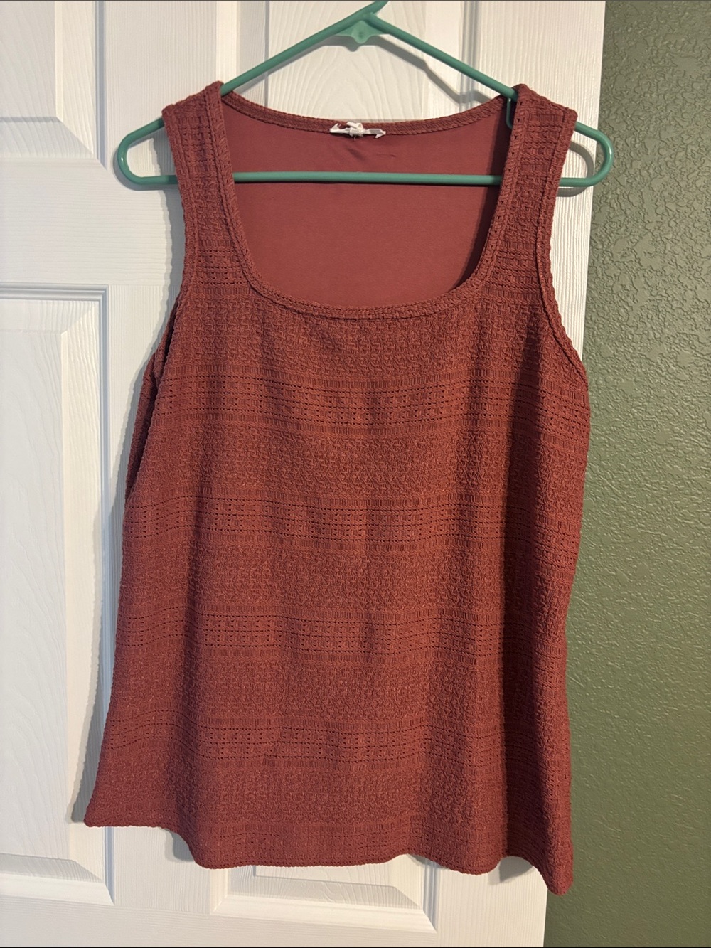 Maurices Rust Textured Scoop Neck Tank